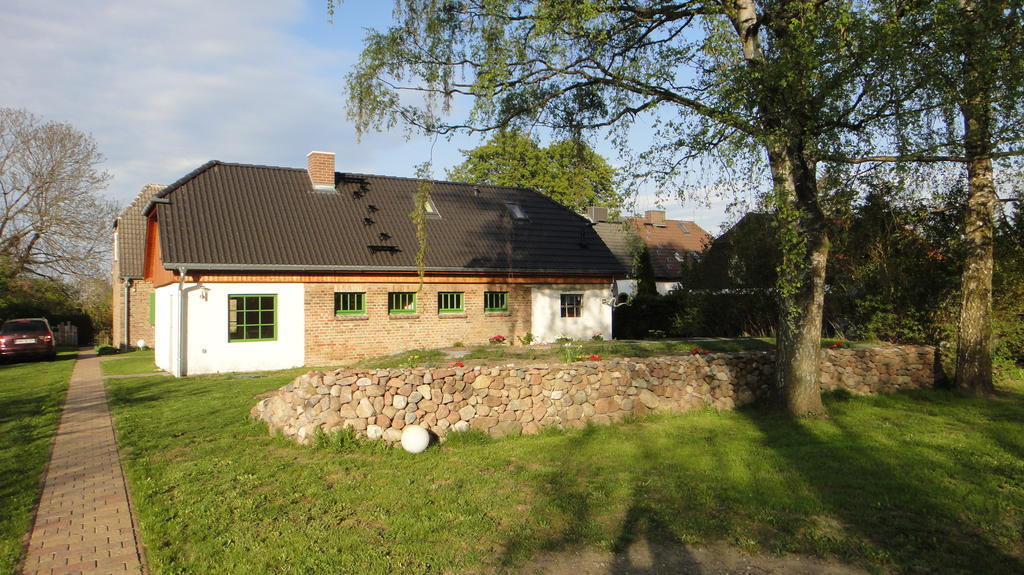 Ostsee-Kate Schmatzin Exteriör bild