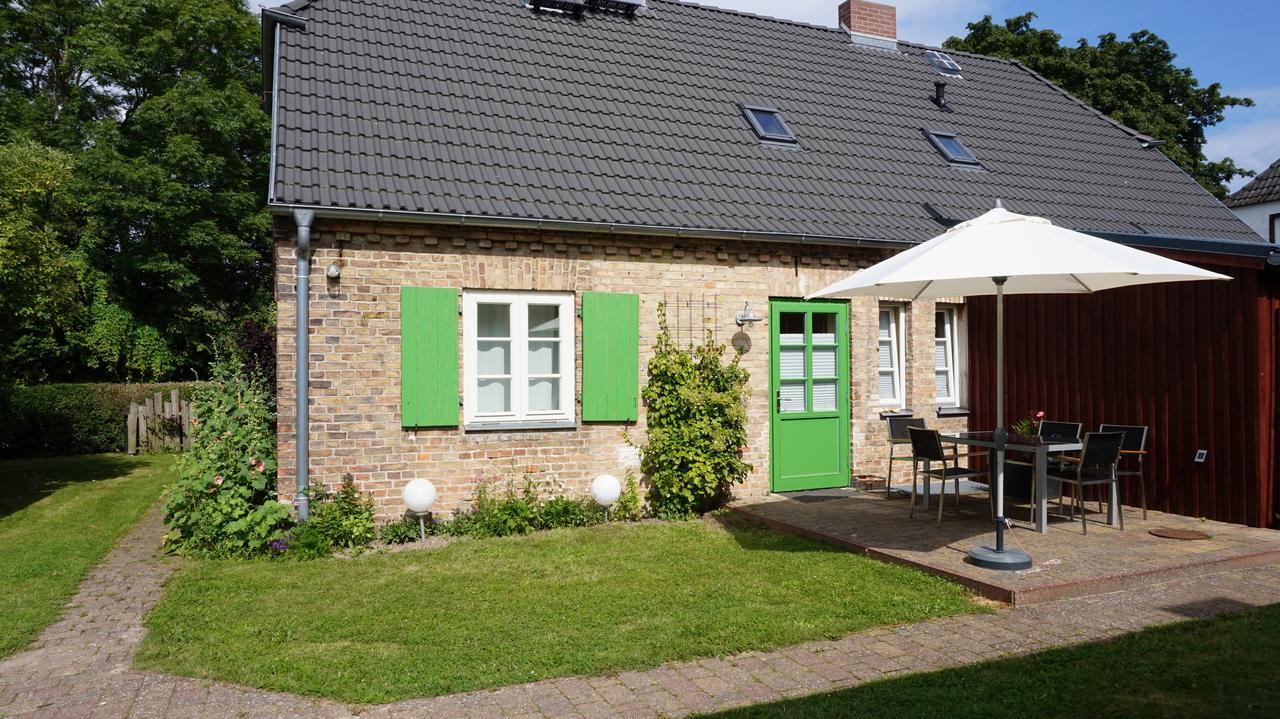 Ostsee-Kate Schmatzin Exteriör bild